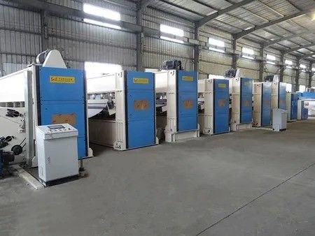 200kg/h - 400kg/h Μη υφασμένη μηχανή τρύπησης βελόνων
